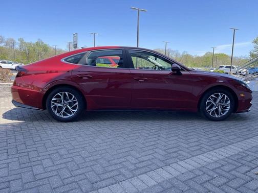 Ultimate Red 2023 Hyundai SONATA SEL