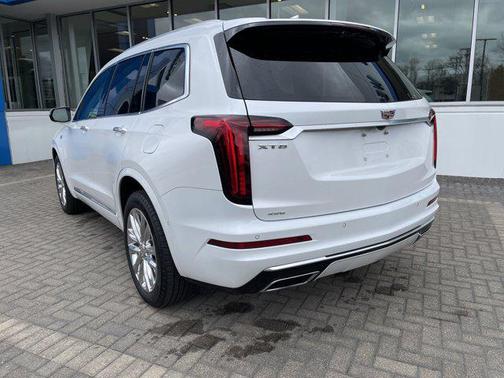 2024 Cadillac XT6 Premium Luxury AWD
