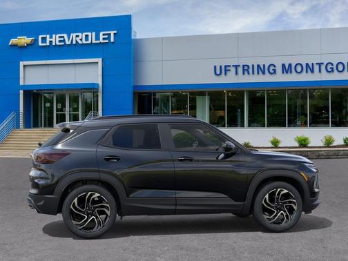 Mosaic Black Metallic 2026 Chevrolet Trailblazer RS