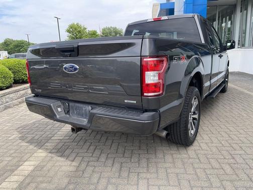 Magnetic Metallic 2019 Ford F-150 XL