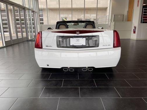 2008 Cadillac XLR Base