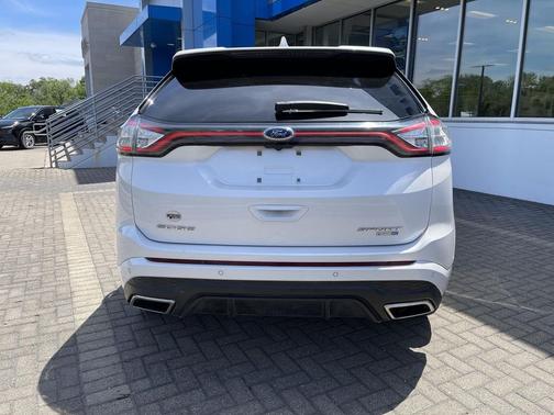 White Platinum Metallic Tri-Coat 2018 Ford Edge Sport