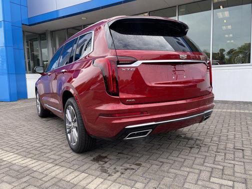 2025 Cadillac XT6 Premium Luxury AWD