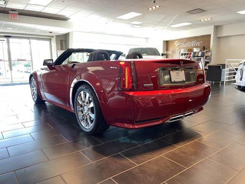 2009 Cadillac XLR Base