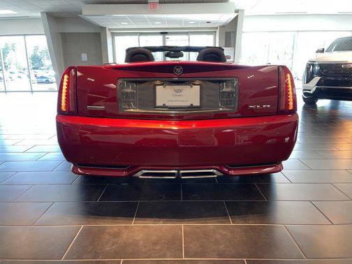 2009 Cadillac XLR Base
