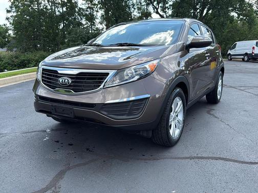 Sand Track 2013 Kia Sportage LX