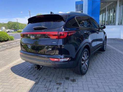 Black Cherry 2017 Kia Sportage EX