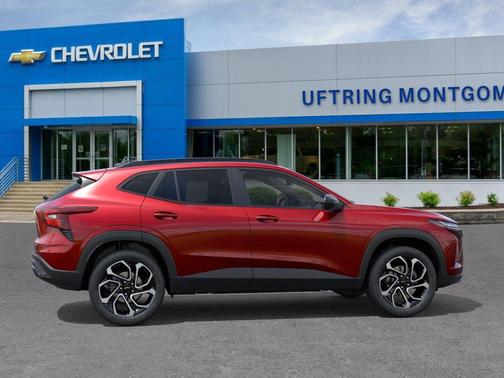 Apex Red 2026 Chevrolet Trax FWD 2RS