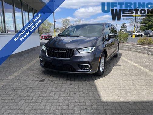 2023 Chrysler Pacifica Touring L