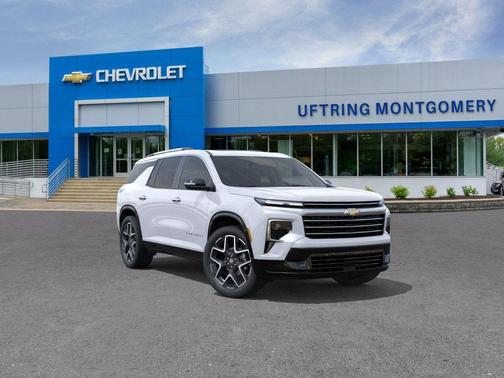 Polar White Tricoat 2026 Chevrolet Traverse High Country