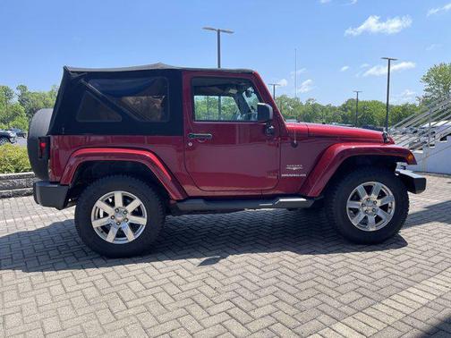 2013 Jeep Wrangler Sahara