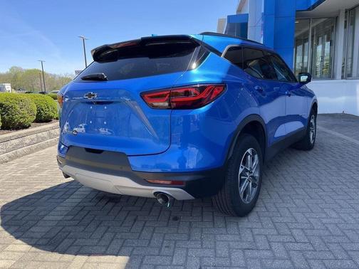 Riptide Blue Metallic 2024 Chevrolet Blazer 2LT