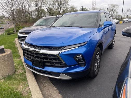 Riptide Blue Metallic 2024 Chevrolet Blazer 2LT