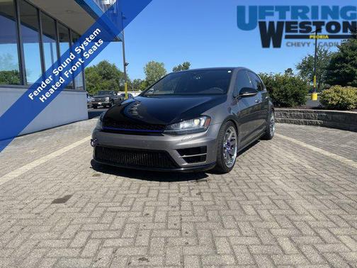2017 Volkswagen Golf R 2.0T DSG