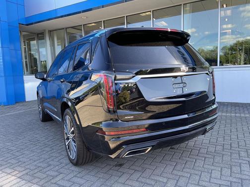 Stellar Black Metallic 2024 Cadillac XT6 Sport AWD