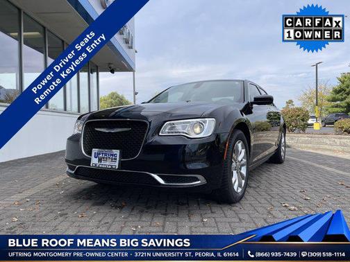 Gloss Black 2022 Chrysler 300 Touring