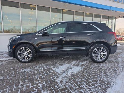 2025 Cadillac XT5 Premium Luxury