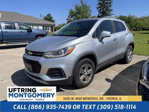 Silver Ice Metallic 2017 Chevrolet Trax LT