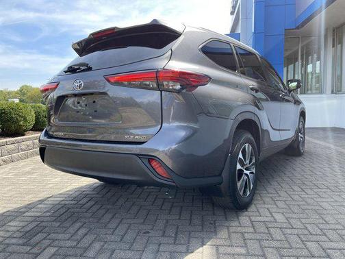 2023 Toyota Highlander XSE