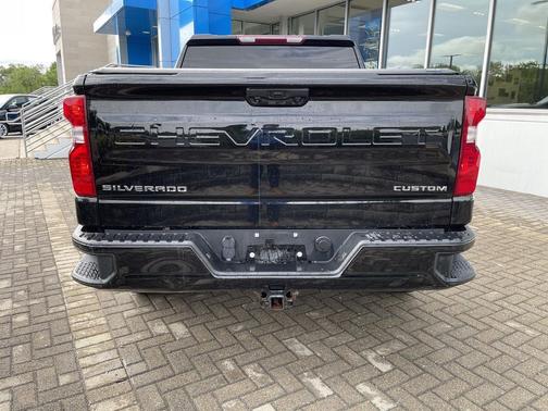 Black 2023 Chevrolet Silverado 1500 Custom