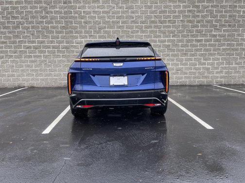 2025 Cadillac LYRIQ Sport