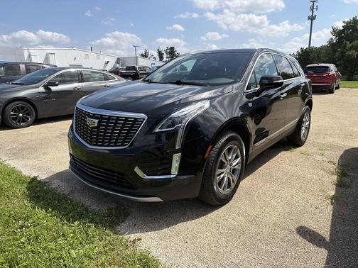 Stellar Black Metallic 2023 Cadillac XT5 Premium Luxury