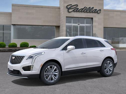 Crystal White Tricoat 2026 Cadillac XT5 Premium Luxury