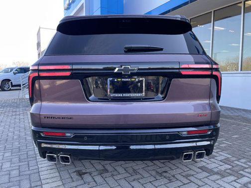 2025 Chevrolet Traverse RS