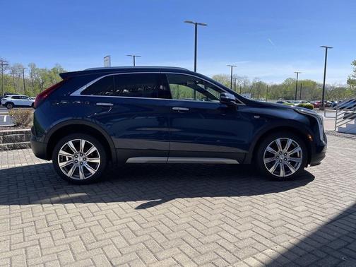 Twilight Blue Metallic 2019 Cadillac XT4 Premium Luxury