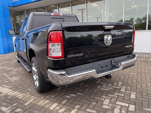 Diamond Black Crystal Pearlcoat 2019 RAM 1500 Big Horn