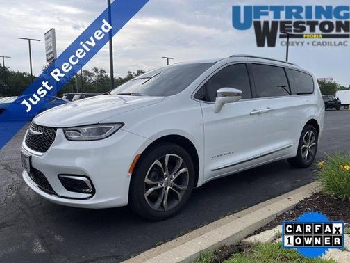 2022 Chrysler Pacifica L