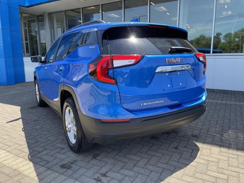 Riptide Metallic 2024 GMC Terrain SLE