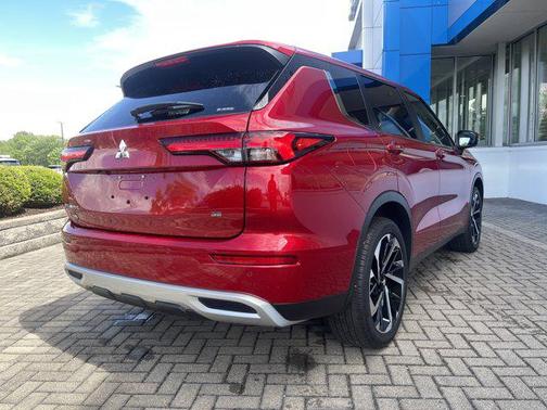 2023 Mitsubishi Outlander SE Black Edition S-AWC