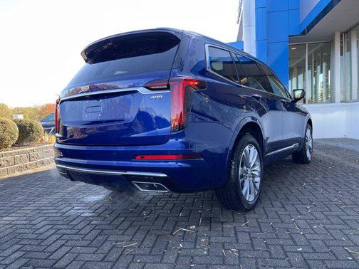 2023 Cadillac XT6 Premium Luxury AWD