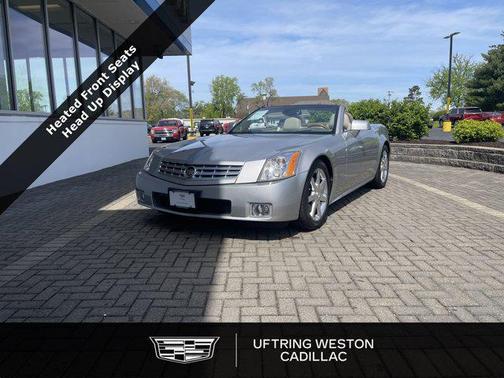 2005 Cadillac XLR Base