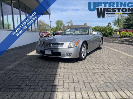 2005 Cadillac XLR Base
