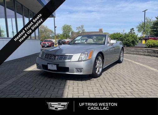 2005 Cadillac XLR Base