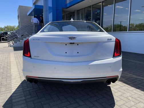Crystal White Tricoat 2017 Cadillac CT6 3.6L Luxury