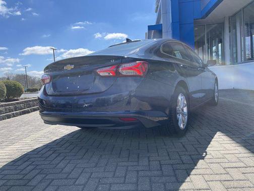 Northsky Blue Metallic 2020 Chevrolet Malibu FWD LT