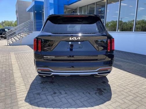 Ebony Black 2023 Kia Sorento SX