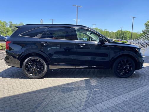 Ebony Black 2023 Kia Sorento SX