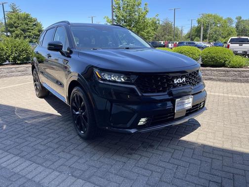 Ebony Black 2023 Kia Sorento SX