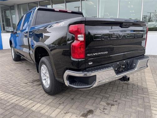 Black 2025 Chevrolet Silverado 1500 LT