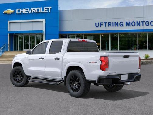 Summit White 2026 Chevrolet Colorado WT