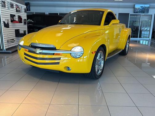 Slingshot Yellow 2006 Chevrolet SSR LS