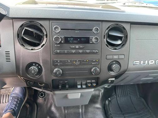 Black 2015 Ford F-250 XL