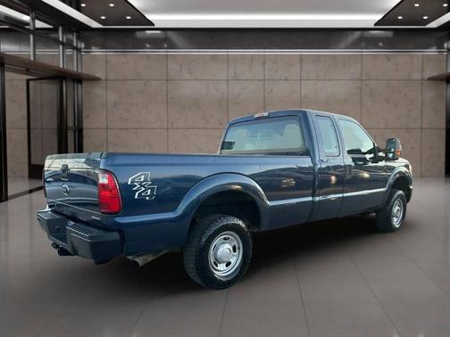 Blue 2015 Ford F-250 XL