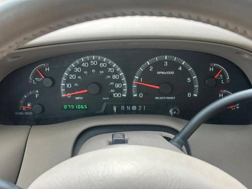 Blue 2002 Ford F-150 King Ranch SuperCrew