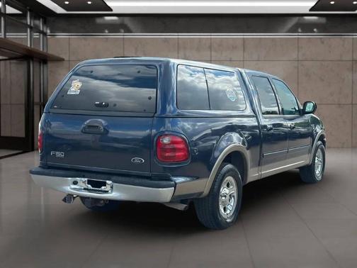Blue 2002 Ford F-150 King Ranch SuperCrew
