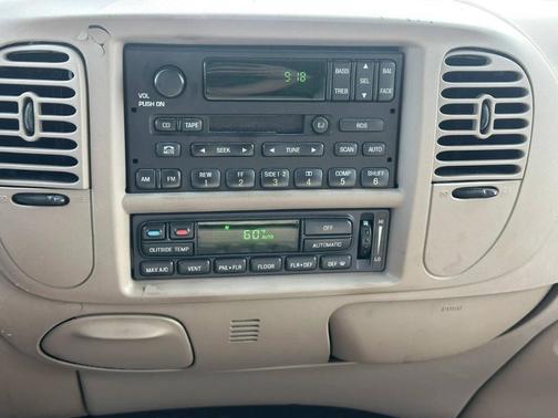 Blue 2002 Ford F-150 King Ranch SuperCrew